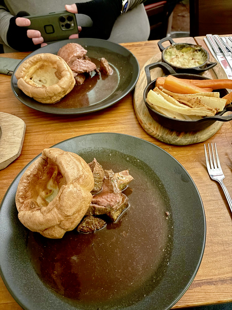 Hearty comfort food dining and family meal experience